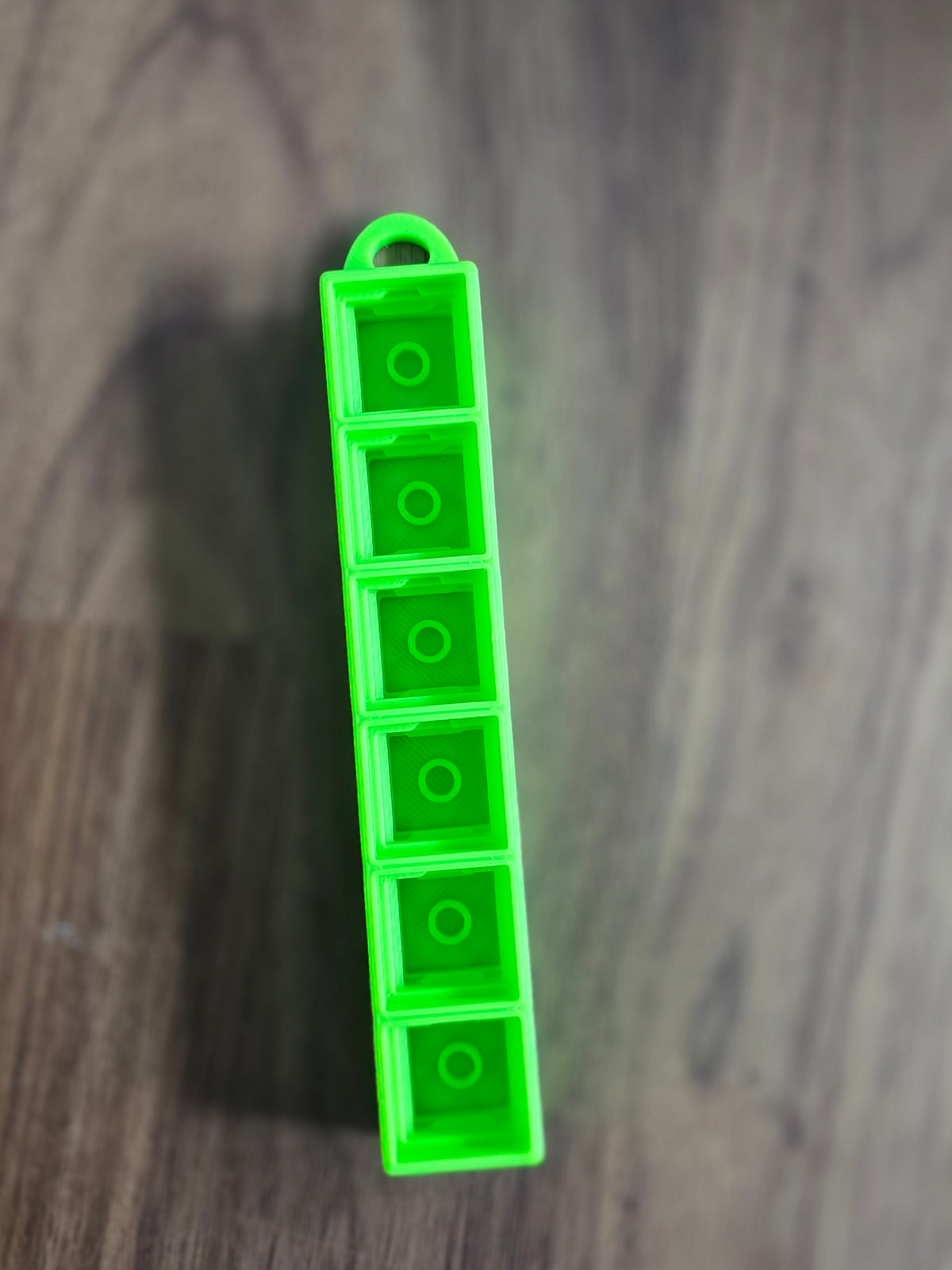 Clicker base met sleutelhanger (6 vakjes)