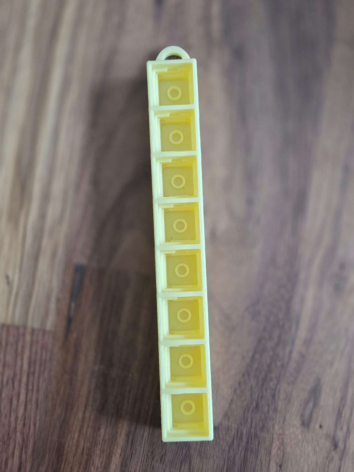 Clicker base met sleutelhanger (8 vakjes)