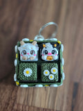 Grasveld clicker met koe en geit
