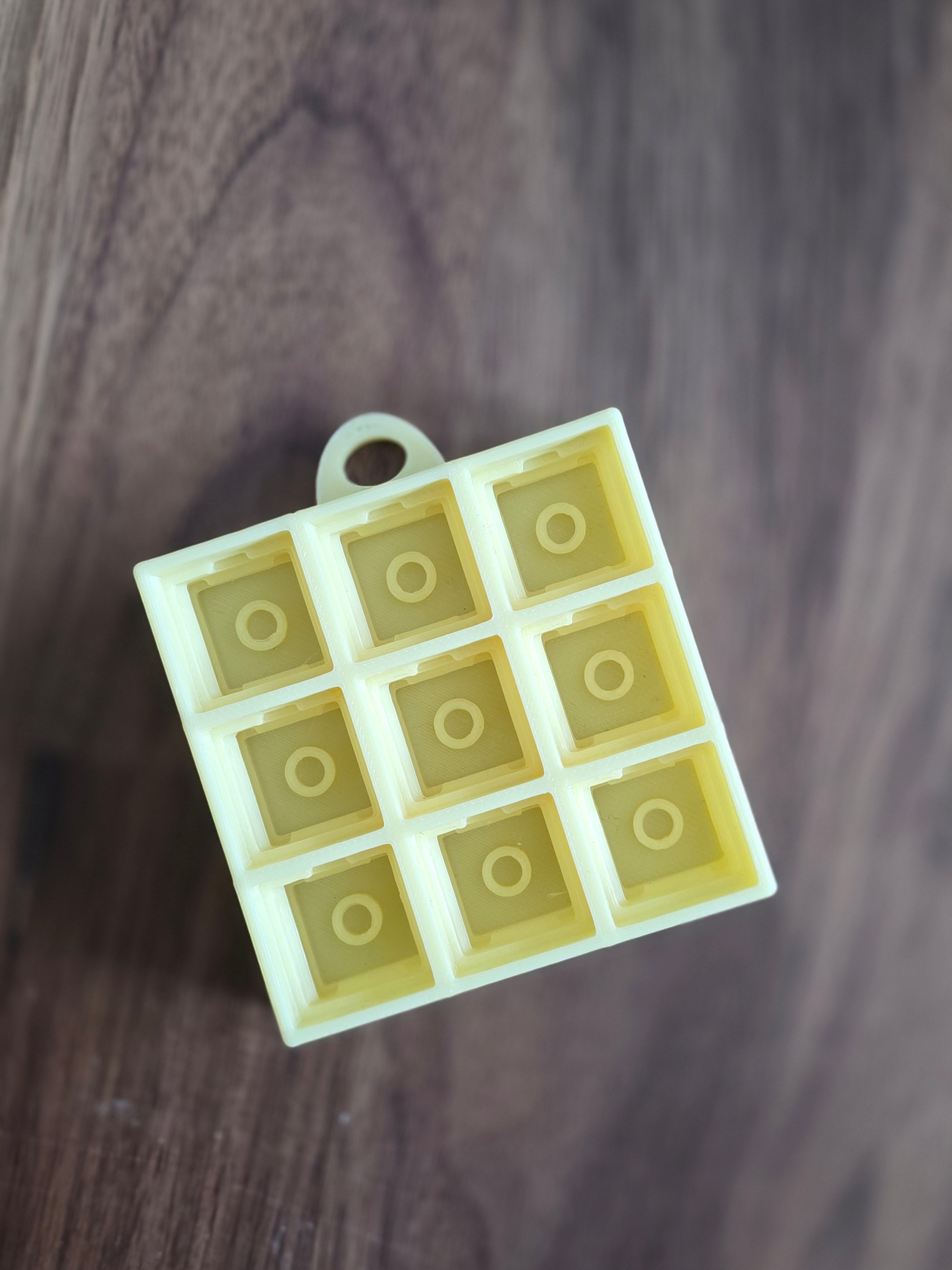 Clicker base met sleutelhanger (9 vakjes box)